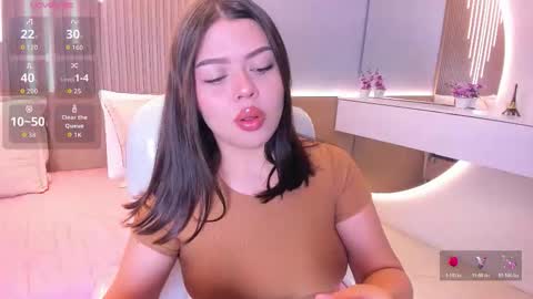 Amy and my doll online show from November 5, 3:34 am