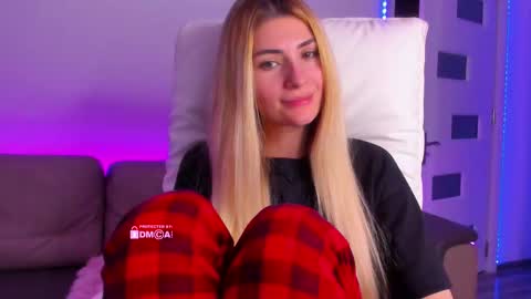 passionkc online show from December 15, 8:36 pm