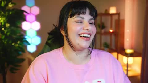 Patricia online show from March 25, 9:28 pm