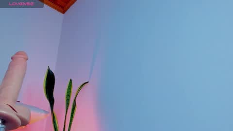 Paula perez - online show from December 3, 11:12 am