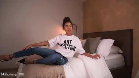 Paula online show from February 12, 8:40 pm