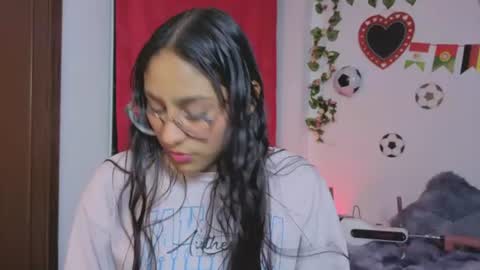 Paula  online show from June 27, 4:24 am