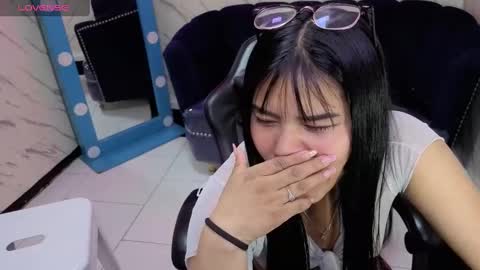 Live 800am 200pm COLOMBIAN HOUR online show from September 10, 1:44 pm