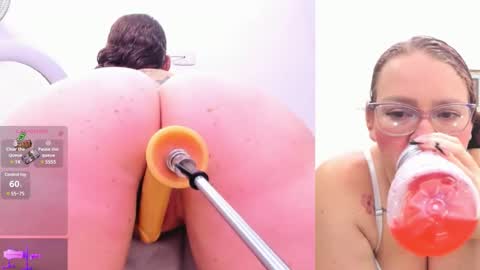 Paulina Davis  online show from February 1, 9:51 pm