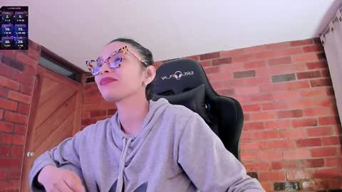 Paulina online show from December 25, 1:42 am