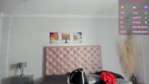 PaulinaSaennz online show from November 17, 12:39 pm