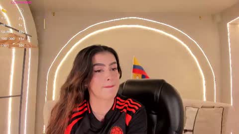 Paulina Santos  online show from July 7, 7:27 pm