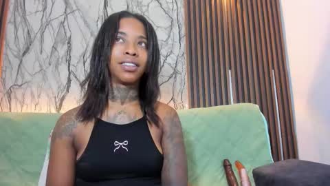 Pauline online show from January 11, 2:38 am