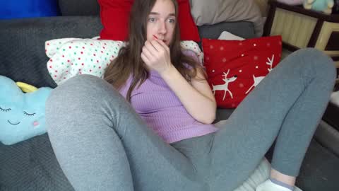 FOUNTAIN SQUIRT online show from January 13, 1:17 pm