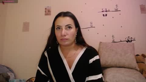 Pearl online show from December 15, 4:40 am