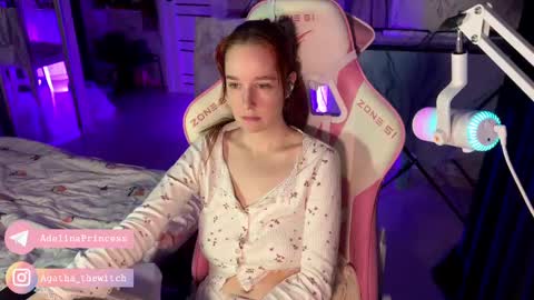 Adelina online show from February 13, 9:50 pm