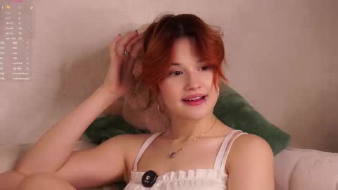 Lily online show from September 30, 1:11 am