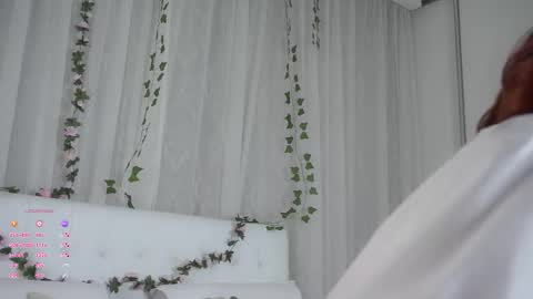 Lily online show from February 27, 1:16 am