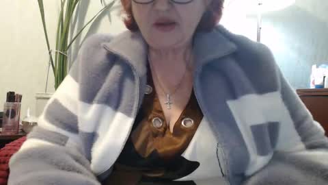 PeggySoft online show from April 15, 6:52 pm