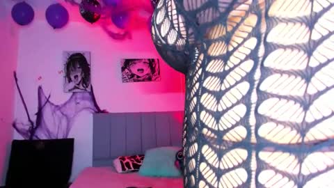 penelope online show from October 29, 4:06 am