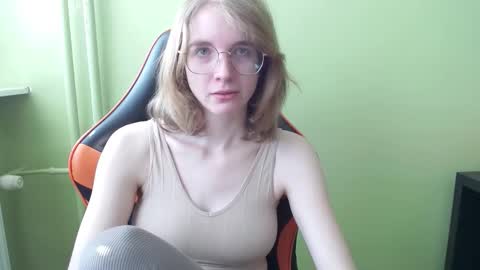 Penny online show from March 4, 7:37 am