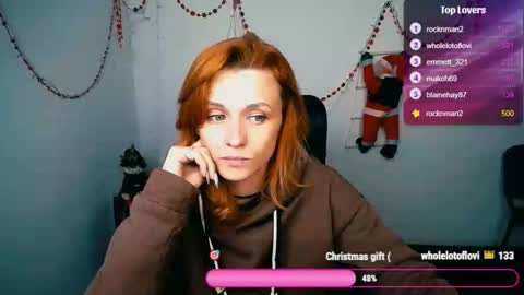 Mia online show from December 18, 8:30 am