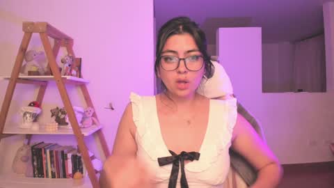 Sarah Ana Banana online show from January 23, 5:02 am