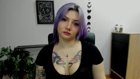 Gabbie online show from January 16, 3:02 pm