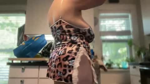 Nelly online show from September 9, 4:18 pm