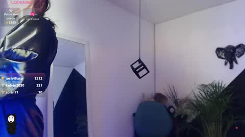   online show from March 12, 5:13 am