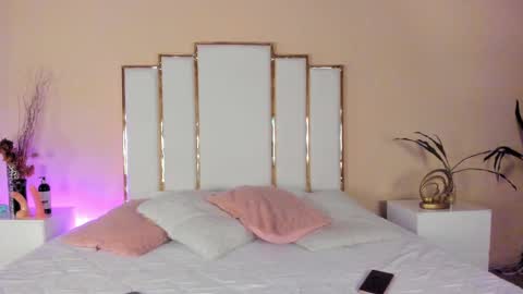 PERLA online show from September 16, 12:13 pm