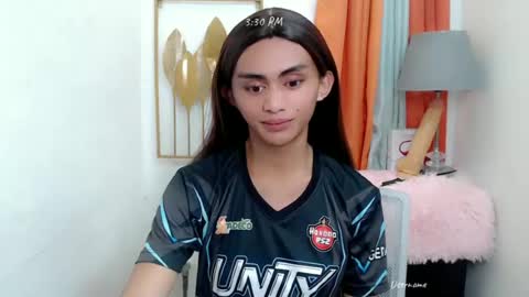petite_barbie88 online show from July 1, 7:30 am