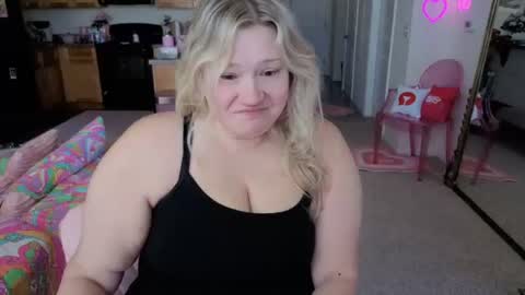 Piggy Rose online show from July 26, 3:53 pm