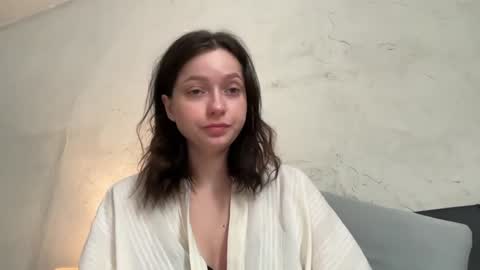 Trisha     online show from January 16, 5:21 am