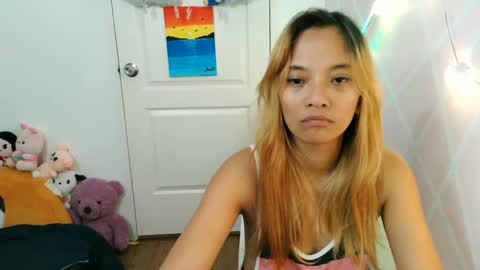 pinay beauty14 online show from February 1, 11:48 pm