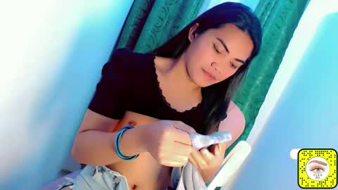 pinay_cristine online show from October 24, 6:48 pm