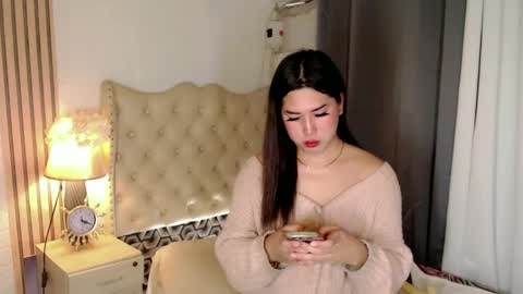 Ivy Morningstar online show from February 6, 5:03 am