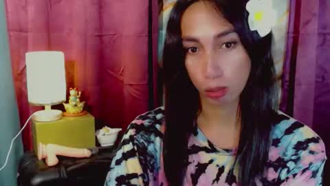 lucyLove online show from February 22, 8:04 am