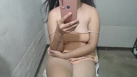 mhae-mhae online show from March 12, 1:25 am