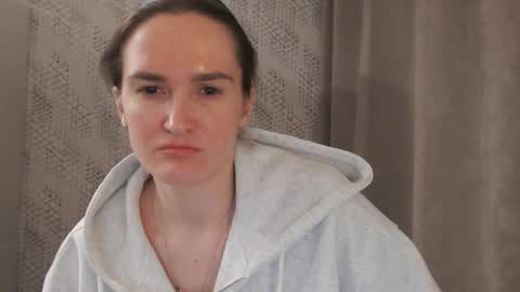       online show from February 23, 5:45 pm