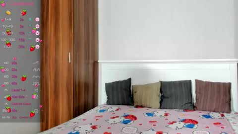 pingviluly online show from September 9, 2:11 am