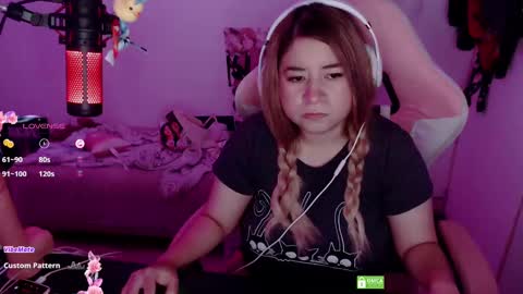 Kitty online show from March 7, 2:25 am