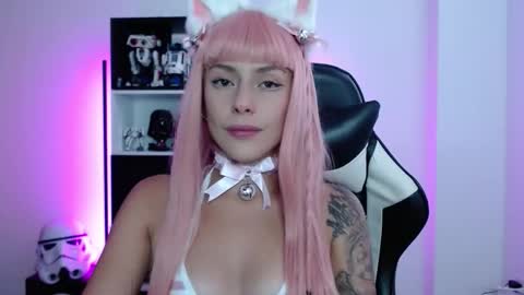 Emily online show from October 8, 7:51 pm