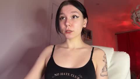 pinkdollylovv online show from February 24, 9:31 pm