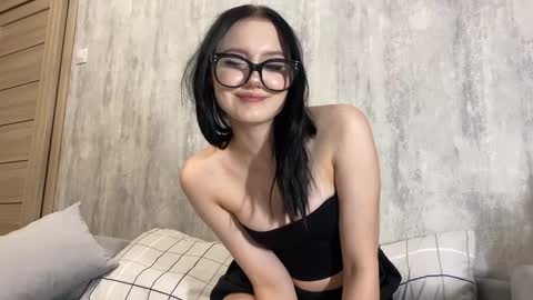 Genee online show from October 1, 5:51 pm