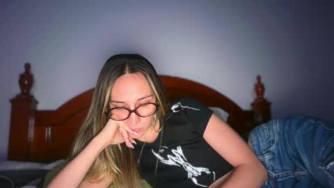 Pinkilola online show from June 8, 1:28 am