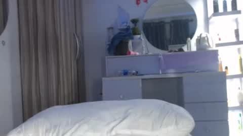 pinkxjuicy online show from October 2, 4:39 am