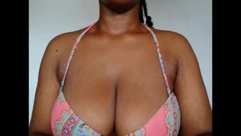 pinkxsugar online show from March 22, 3:07 pm