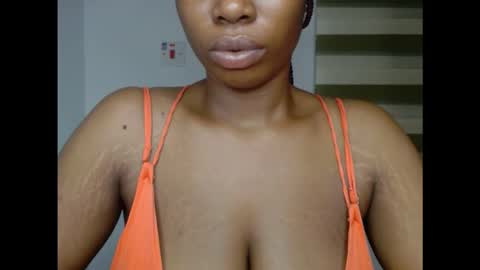 pinkxsugar online show from October 29, 5:26 pm