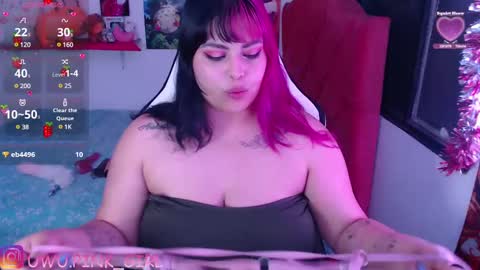 Pau online show from February 11, 2:46 am