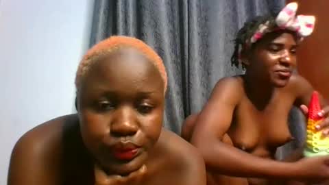 pinky online show from March 15, 5:15 pm