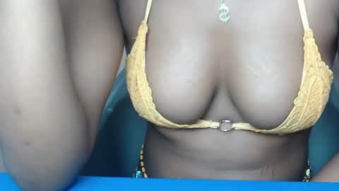 pinkyxxpussy online show from January 13, 11:42 pm