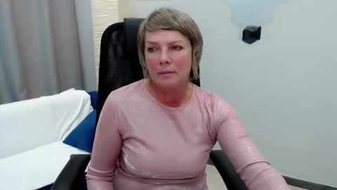 Bella online show from September 24, 10:36 am