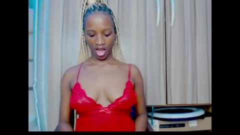 Ella online show from July 13, 6:47 am