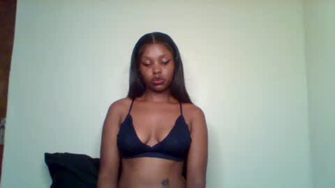 Majesty online show from February 25, 8:57 am